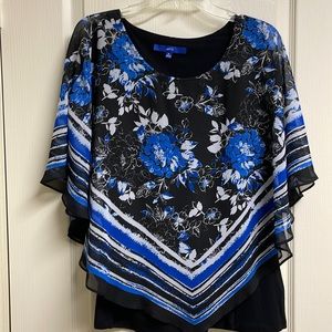 Woman’s Apt 9 Blouse.
